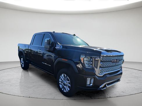 Used 2022 GMC Sierra 3500 Denali w/ Denali Ultimate Package AWD/4WD image 2