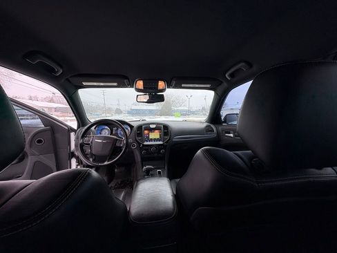 Used 2013 Chrysler 300 S image 13