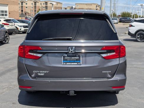 Used 2022 Honda Odyssey Touring image 5