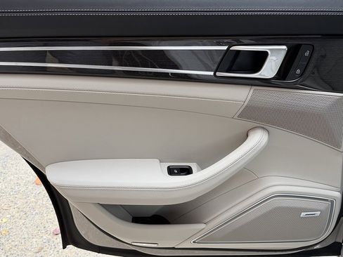 Certified 2023 Porsche Panamera Turbo S image 21