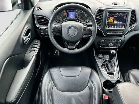 Used 2023 Jeep Cherokee Altitude Lux image 21