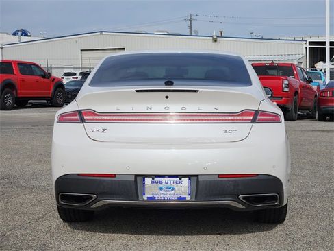 Used 2017 Lincoln MKZ Reserve image 6