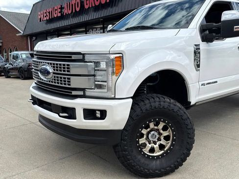 Used 2019 Ford F350 Platinum w/ Platinum Ultimate Package AWD/4WD image 23
