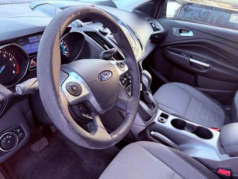 Used 2015 Ford Escape SE AWD/4WD image 9