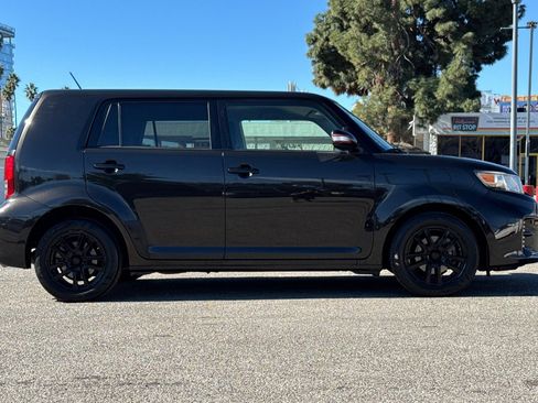 Used 2015 Scion xB 686 Parklan Edition image 3