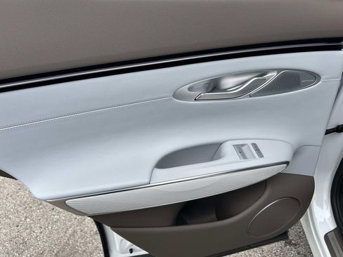 New 2026 Genesis GV70 2.5T Advanced image 23