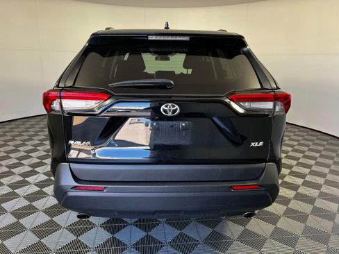 Used 2024 Toyota RAV4 XLE image 6