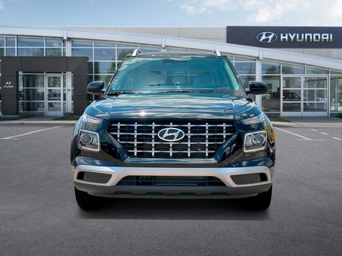 New 2025 Hyundai Venue SEL image 12