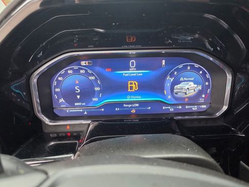 Used 2024 Chevrolet Silverado 1500 LTZ image 12