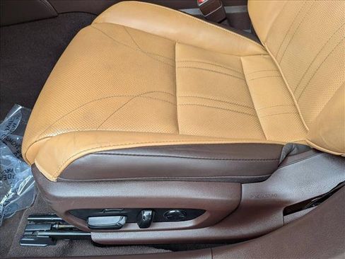 Certified 2024 Subaru Forester Premium AWD/4WD image 11