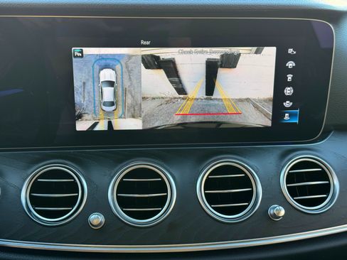 Used 2021 Mercedes-Benz E 350 Sedan w/ Premium Package image 31