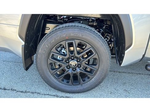 New 2026 Toyota Tundra Limited AWD/4WD image 46