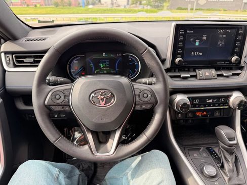 Used 2021 Toyota RAV4 XSE w/ Protection Package (TMS) AWD/4WD image 16