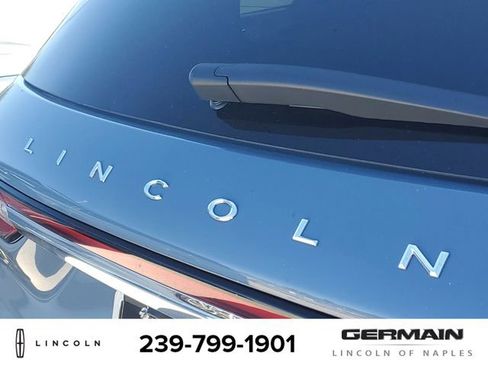 New 2026 Lincoln Corsair Premiere image 16