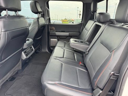 Used 2024 Ford F250 Lariat w/ Lariat Ultimate Package AWD/4WD image 35
