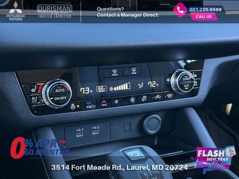 New 2025 Mitsubishi Outlander SEL image 16