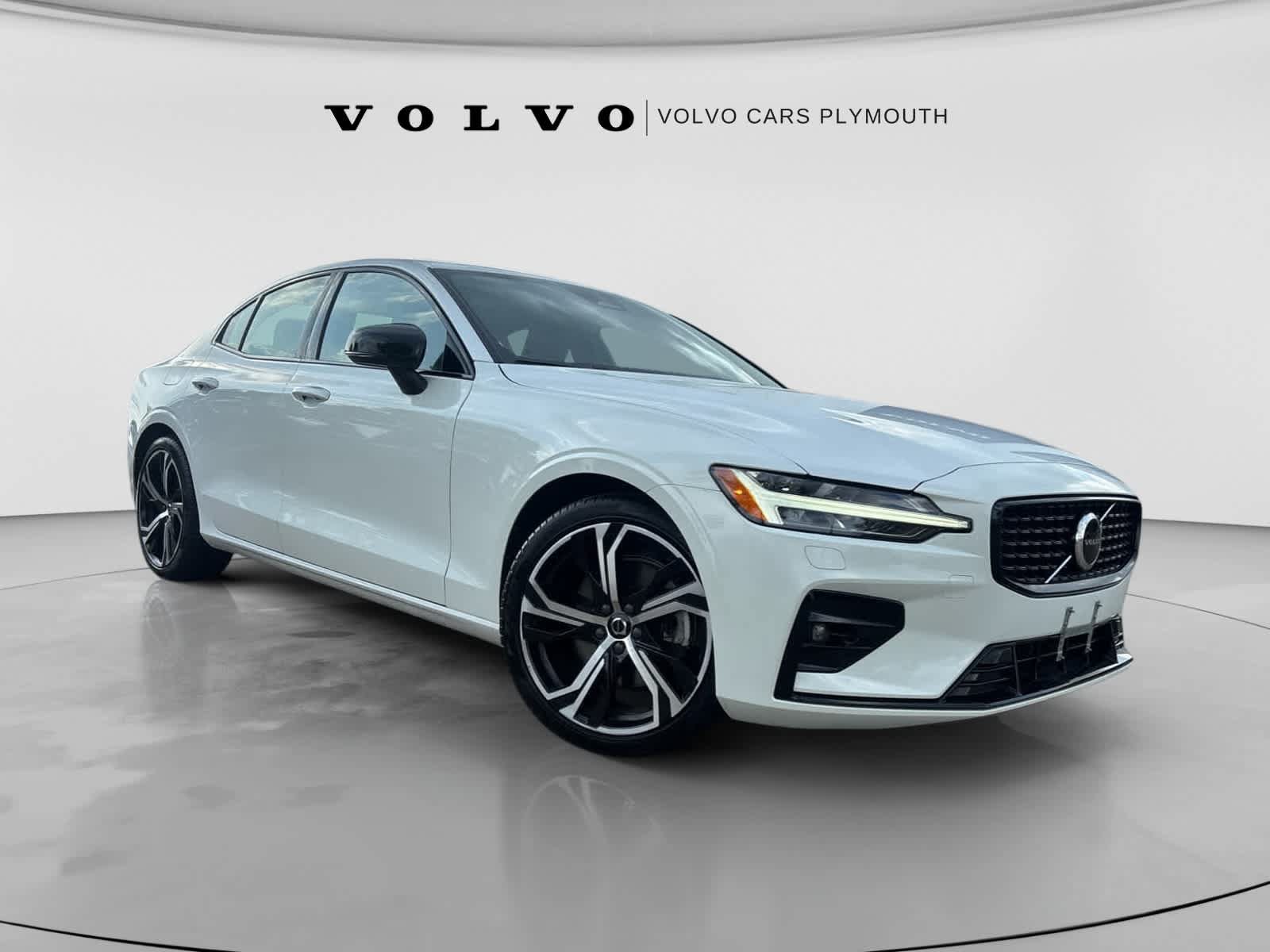 Used 2024 Volvo S60 B5 Core w/ Climate Package AWD/4WD image 1