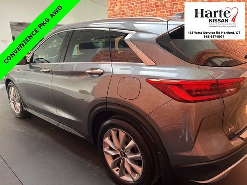Used 2021 INFINITI QX50 Essential w/ Convenience Package image 5
