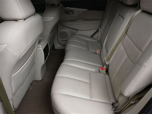Used 2017 Nissan Murano SL image 19