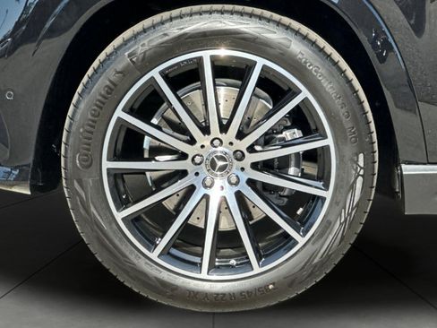New 2026 Mercedes-Benz GLS 450 4MATIC image 27