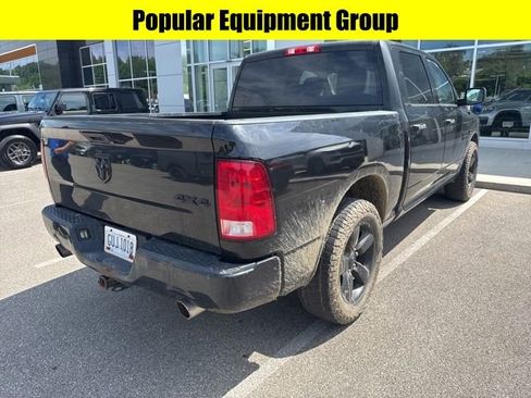 Used 2017 RAM 1500 Express w/ Black Ram 1500 Express Group AWD/4WD image 6