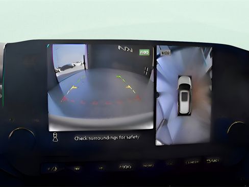 Used 2024 Nissan Pathfinder Platinum w/ Cargo Package image 13