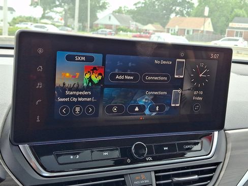 New 2026 Nissan Altima 2.5 SV w/ SV Special Edition Package FWD image 17