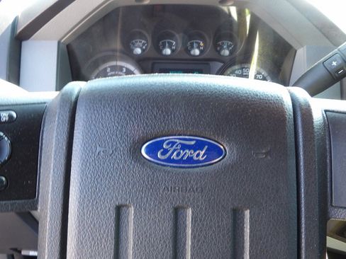 Used 2015 Ford F450 XL w/ Power Equipment Group AWD/4WD image 16