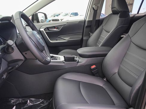 New 2025 Toyota RAV4 XLE Premium image 15