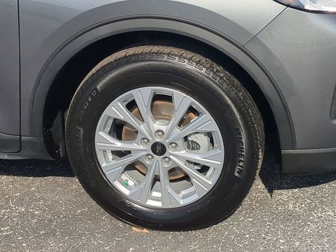 Used 2025 Ford Escape Active image 11