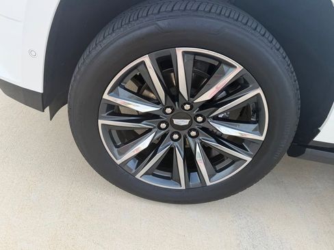 Used 2022 Cadillac Escalade Sport Platinum AWD/4WD image 8