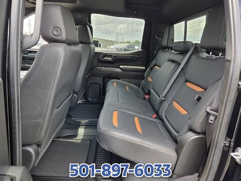 Used 2023 GMC Sierra 1500 AT4 w/ Technology Package AWD/4WD image 10