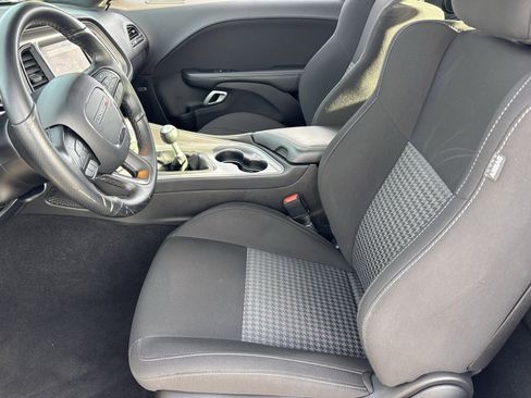 Used 2023 Dodge Challenger R/T w/ Blacktop Package image 19