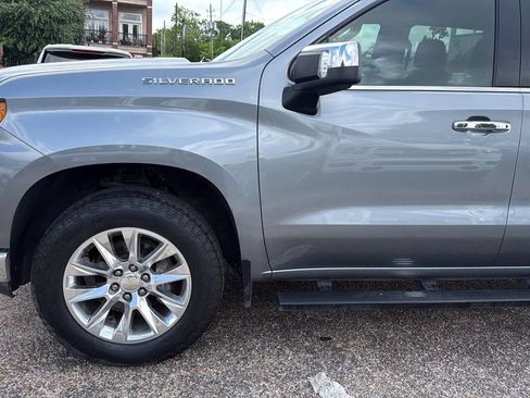 Used 2021 Chevrolet Silverado 1500 LTZ AWD/4WD image 18