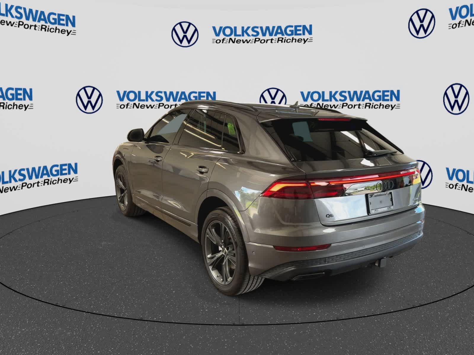 Used 2026 Audi Q8 Premium AWD/4WD image 6