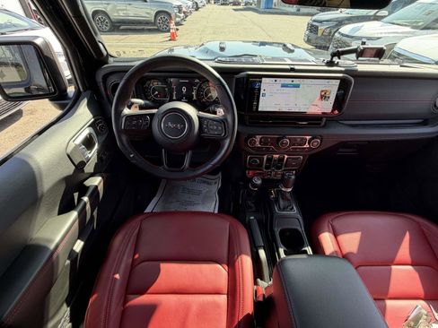 Used 2024 Jeep Wrangler Unlimited Rubicon 392 AWD/4WD image 20