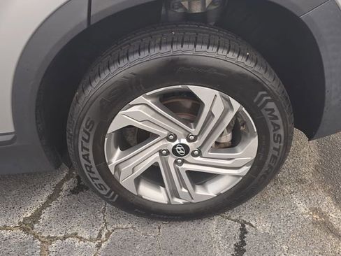 Used 2023 Hyundai Santa Fe SEL image 33