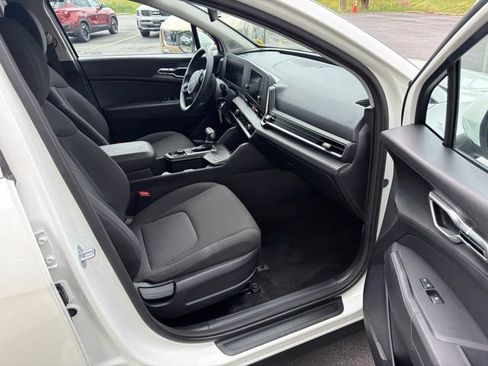 Certified 2023 Kia Sportage LX FWD image 11