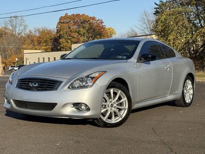 Used 2012 INFINITI G37 x w/ Premium Pkg
