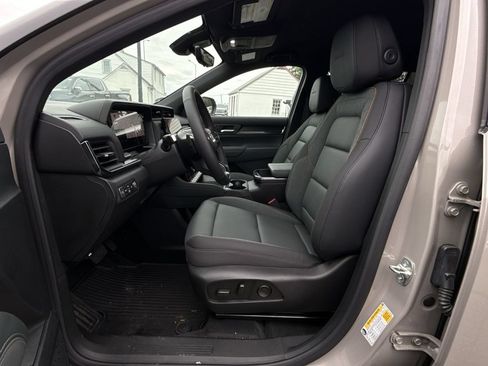 Used 2026 GMC Terrain AT4 w/ Convenience Package III AWD/4WD image 13