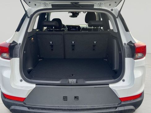 New 2026 Chevrolet TrailBlazer LS w/ LS Convenience Package image 9