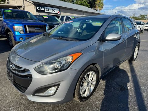 Used 2014 Hyundai Elantra GT image 2