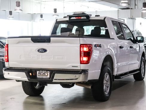 Used 2022 Ford F150 XLT w/ Trailer Tow Package AWD/4WD image 4