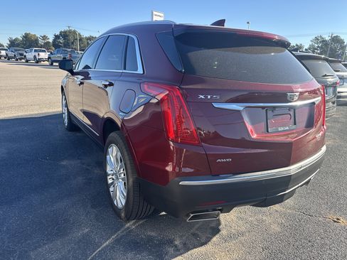 Used 2017 Cadillac XT5 Premium Luxury image 3