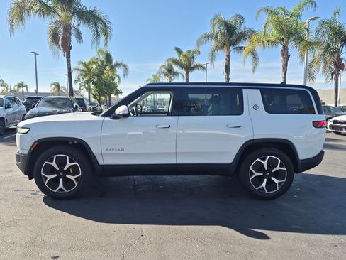 Used 2024 Rivian R1S Adventure AWD/4WD image 7