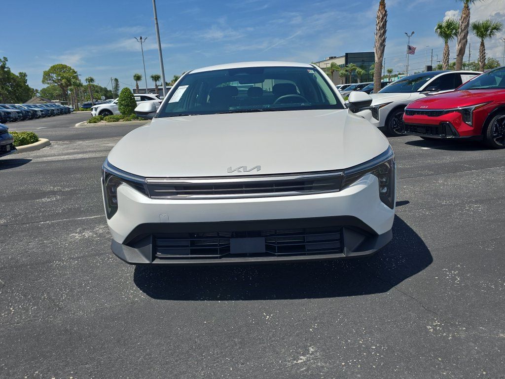 New 2026 Kia K4 FWD image 3