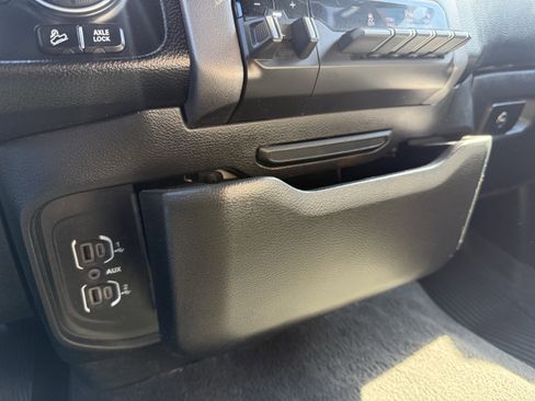 Used 2022 RAM 1500 Big Horn image 28