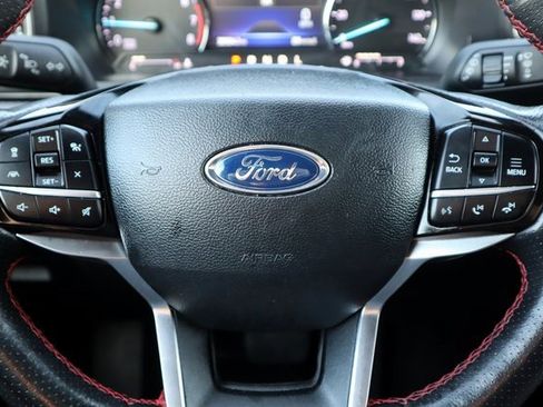 Certified 2023 Ford Explorer ST-Line w/ Class IV Trailer Tow Package image 35