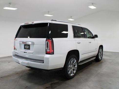 Used 2016 GMC Yukon Denali w/ Open Road Package image 9