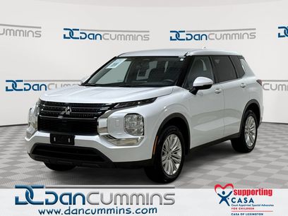 Used 2024 Mitsubishi Outlander ES